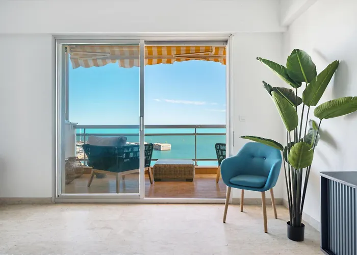Escapade à Monaco, Vue Et Apartamento Cap-d'Ail